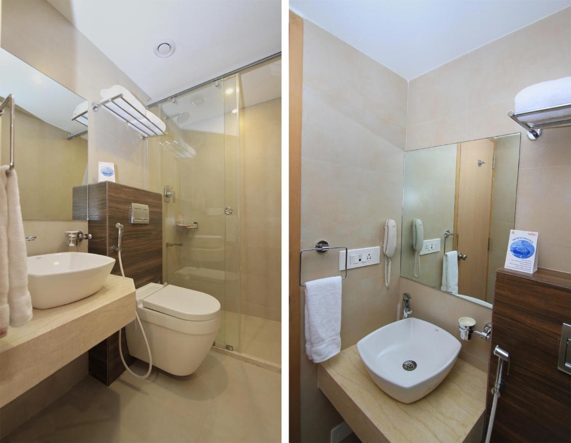 Hotel La Sara Regent Bangalore Esterno foto